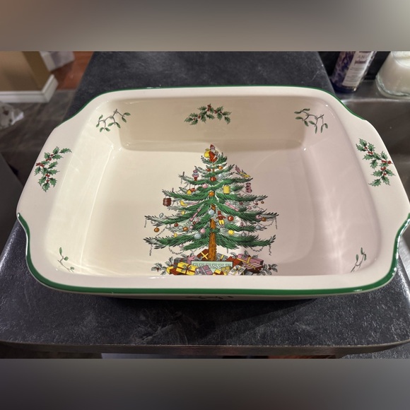 Spode Christmas Tree Rectangular Handled Dish - Picture 2 of 5